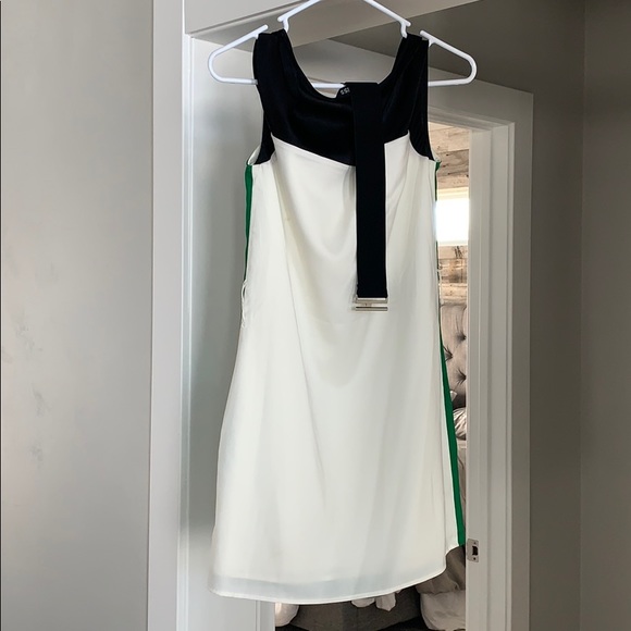 Express colorblock dress - Picture 2 of 2